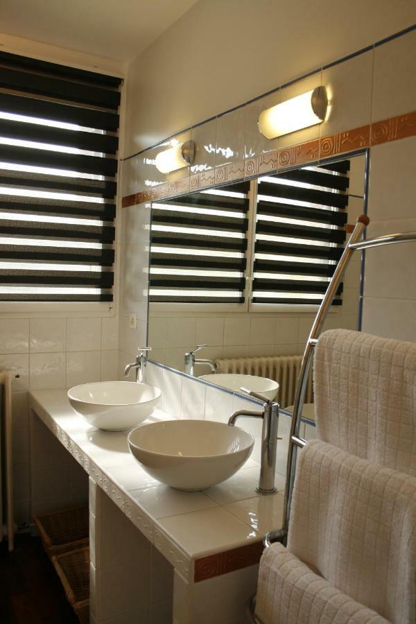 Une Chambre A Neuilly Guest House Luaran gambar